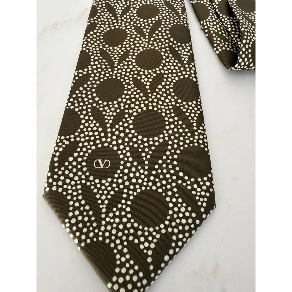 Valentino‎ Cravatte Mens Silk Tie Olive Green White Geometric Dot Logo Italy